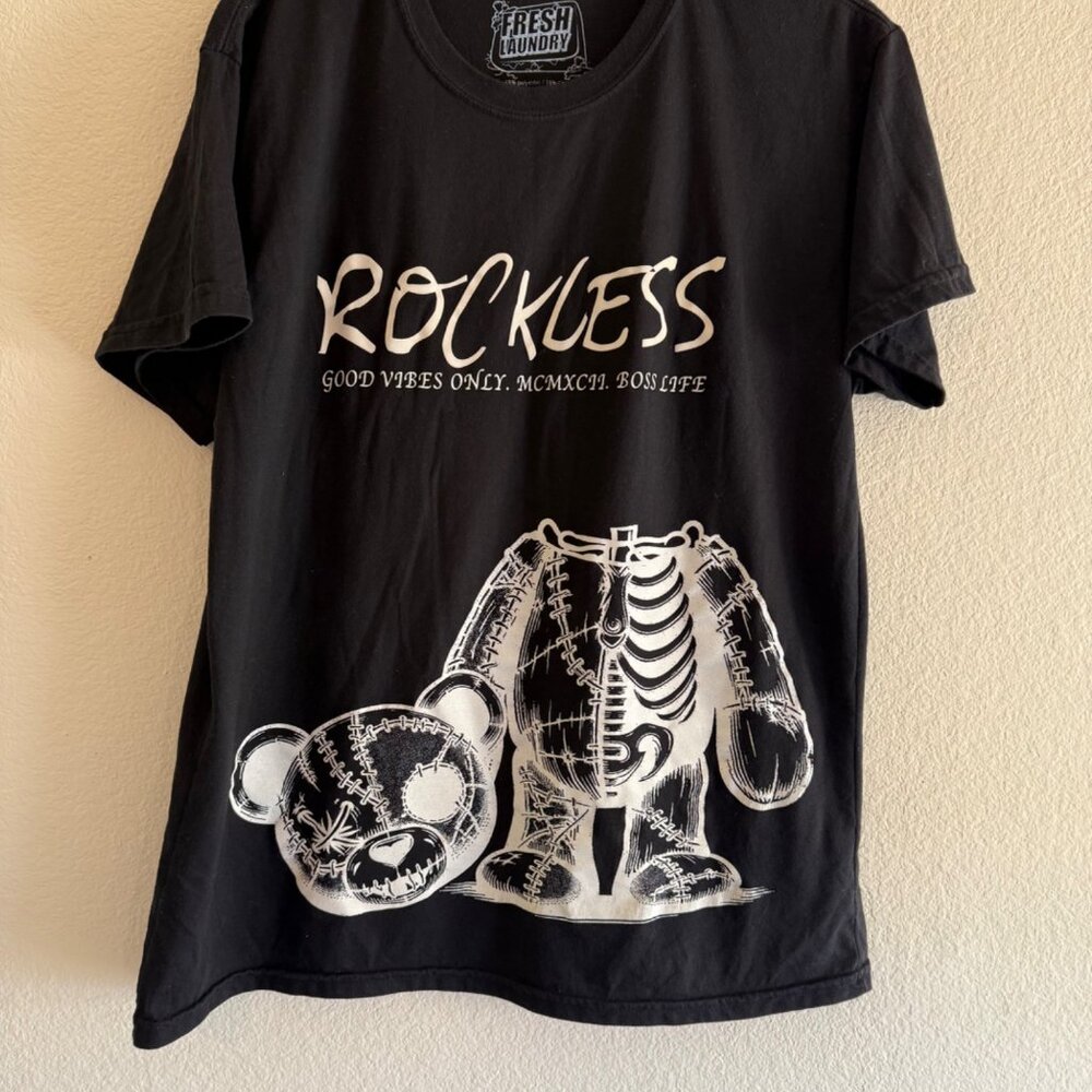 Fresh Laundry Rockless Men’s Short Sleeved Shirt, Black & White, Large